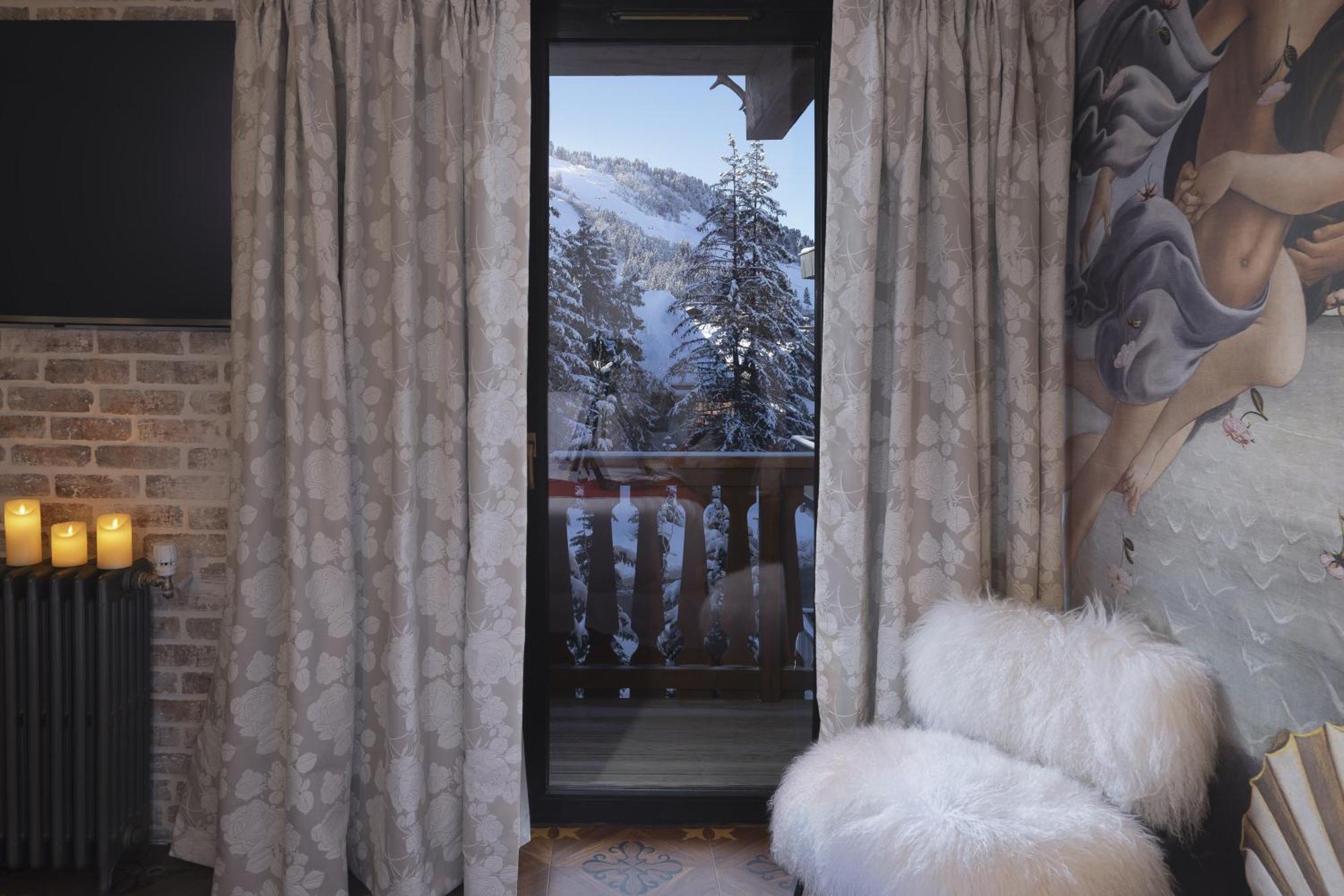 Snow Lodge Hotel Courchevel 1850 Exterior photo